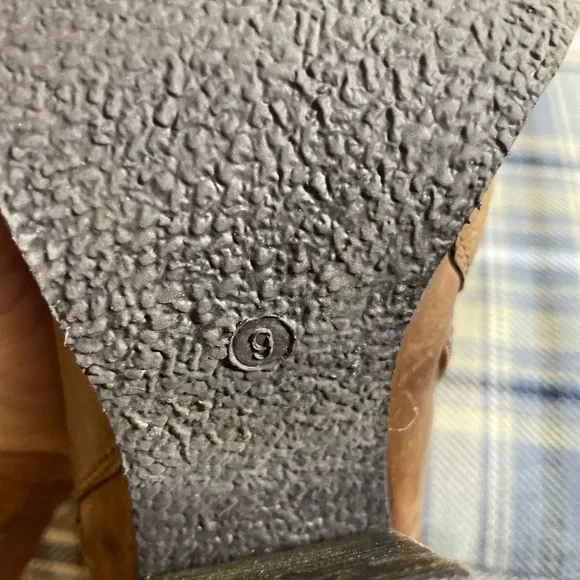 Steve Madden Woodmeer Cognac Leather Fringe Booties Size 9 - Picture 8 of 9